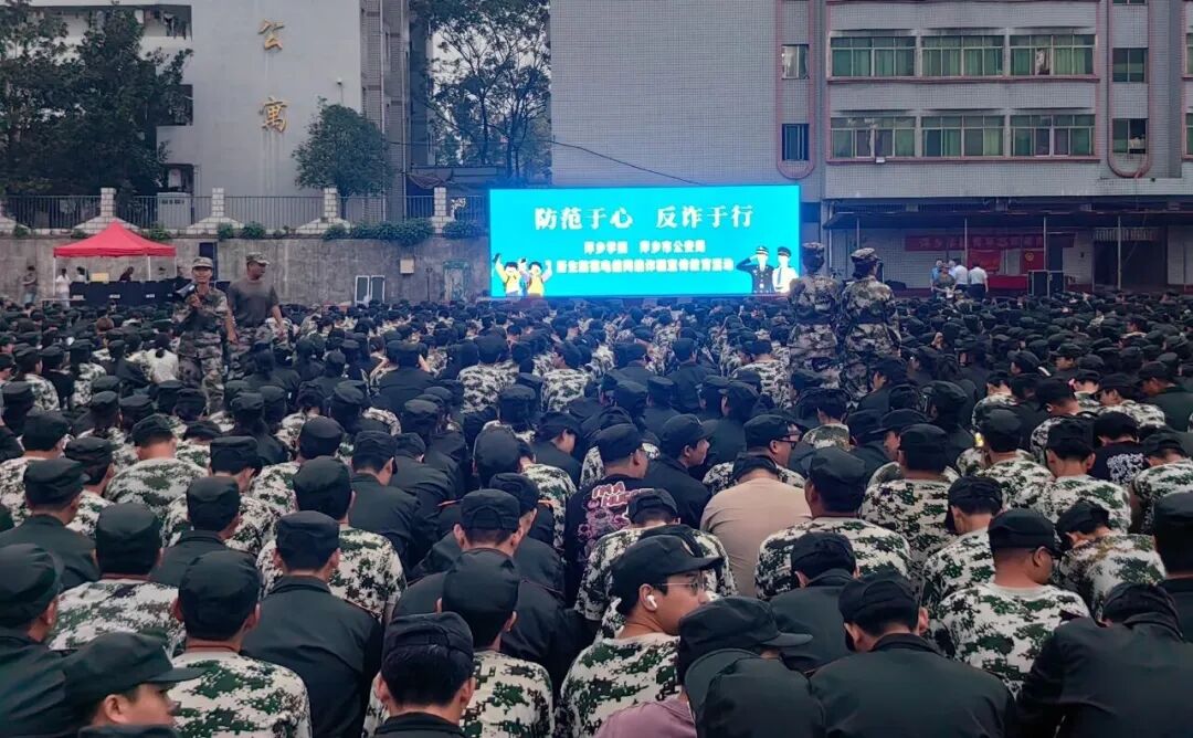 青春聯盟 點燃校園安全新引擎與職業中介活動的融合實踐